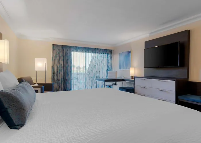 Best Western Plus Novato Oaks Inn