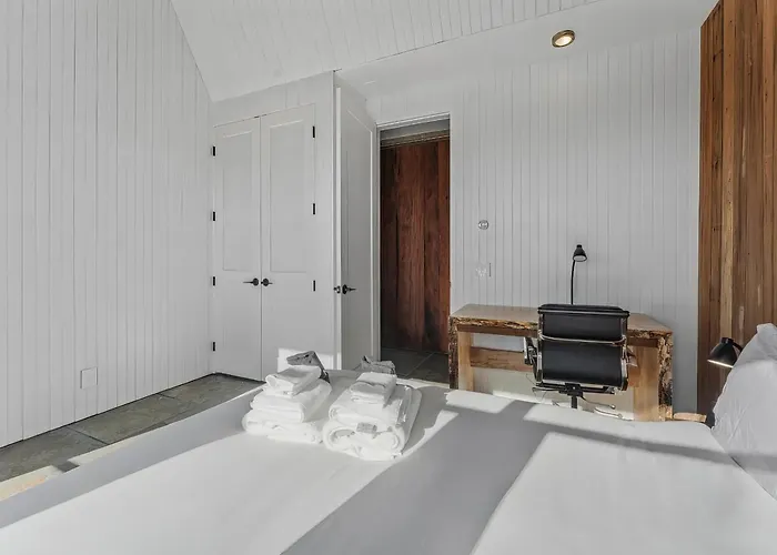 Bodega Shoals - Beach Access, Hot Tub & Bbq